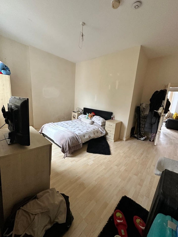 1 Bed Flat, Gillott Road, B16