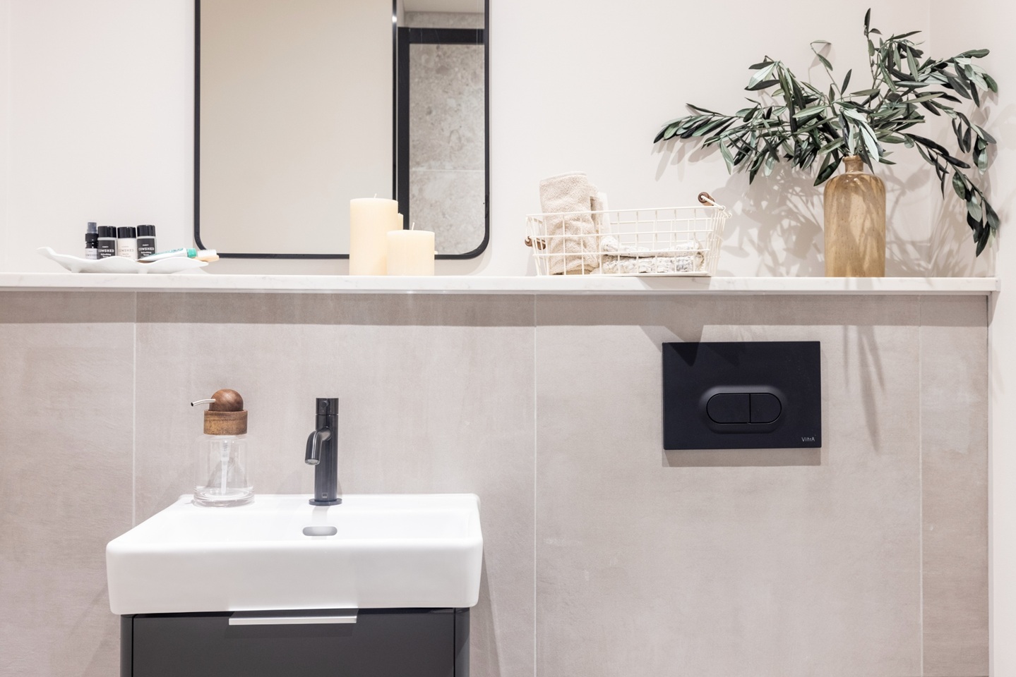 Additional image 11 of Studio Flat, The James, L2, N1 7GU