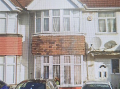 3 Bed Terraced House, Princes Avenue, NW9