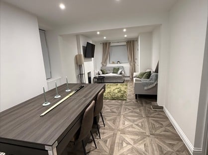 2 Bed End Terrace, Holyrood St, TA20