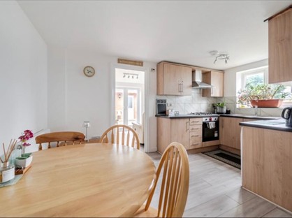 4 Bed Semi-Detached House, Monson Road, RH1