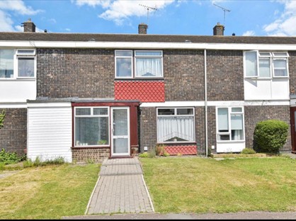 3 Bed Terraced House, Dordells, SS15