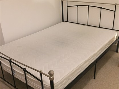 Room in a Shared House, London Road West, BA1