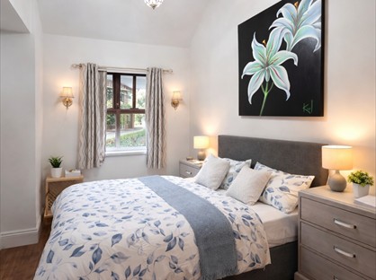 1 Bed Flat, Mill Street, SK11