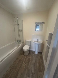 Additional image 7 of 1 Bed Flat, Park Road, SO15, N1 7GU