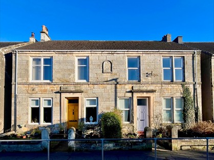 2 Bed Flat, Well St, KA23