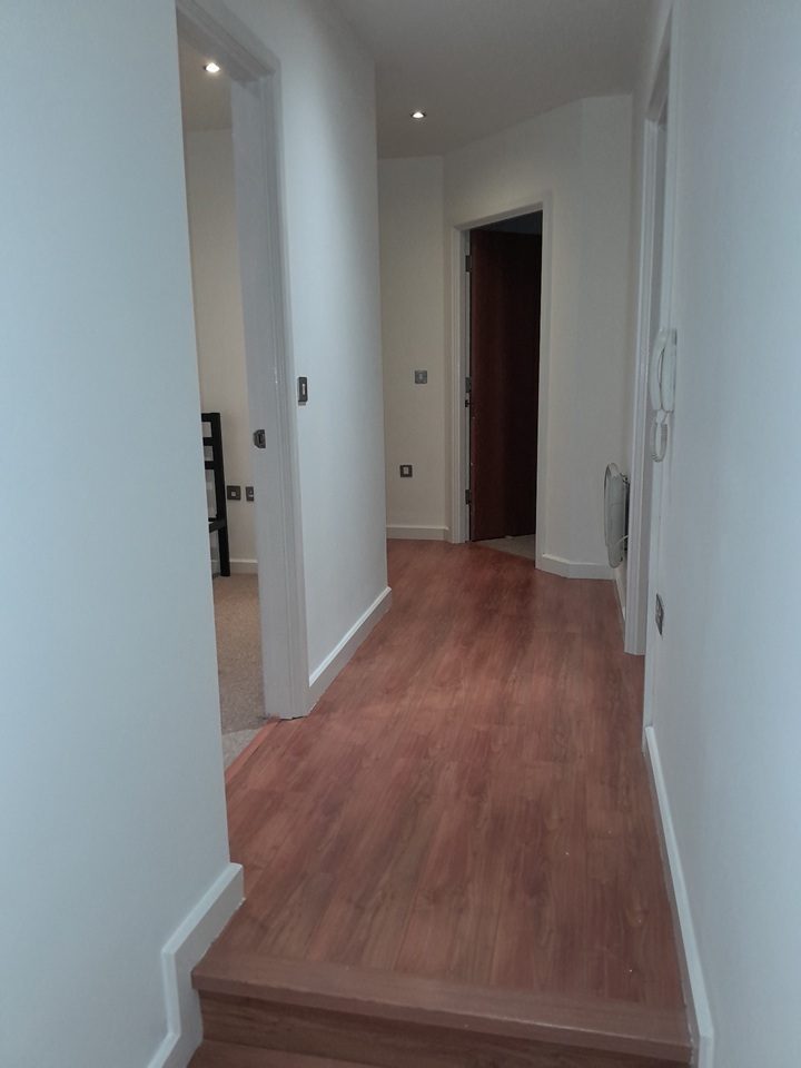 Additional image 3 of 2 Bed Flat, Arundel St, S1, N1 7GU