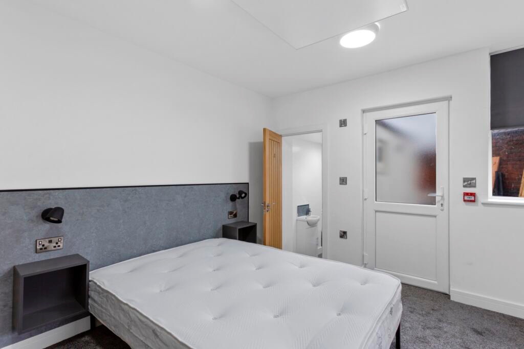 Additional image 5 of Room in a Shared House, Green Lane, DE1, N1 7GU