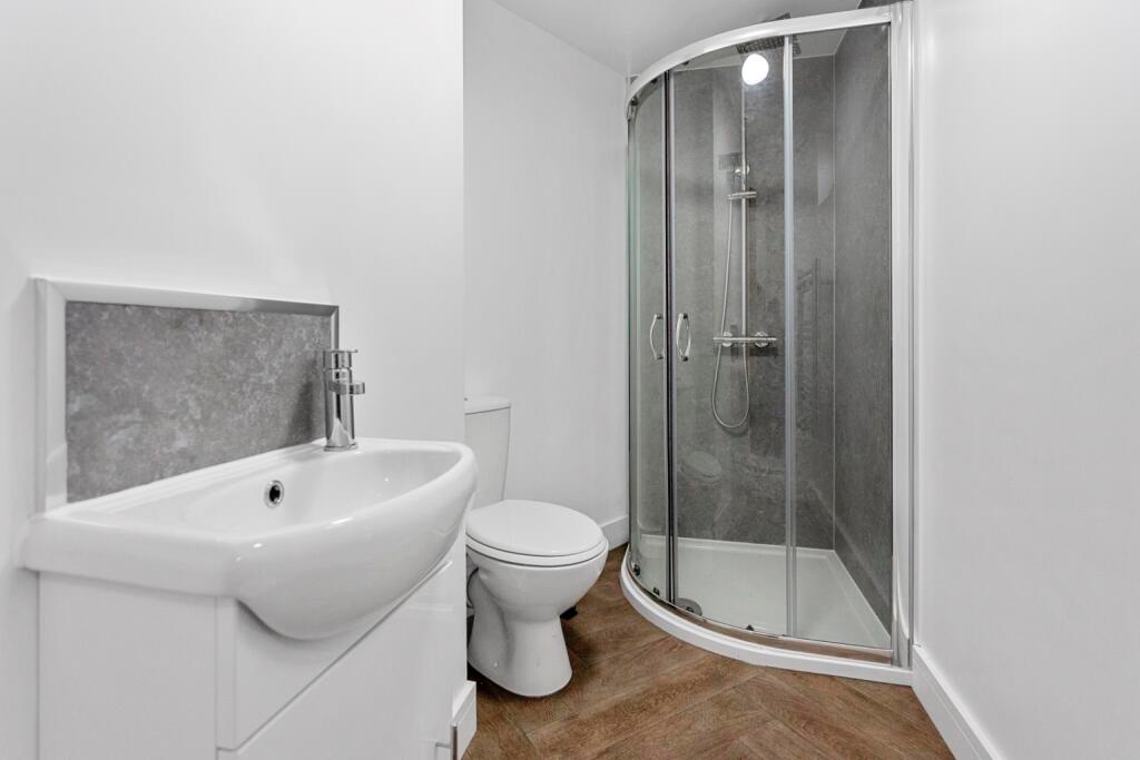 Additional image 3 of Room in a Shared House, Green Lane, DE1, N1 7GU