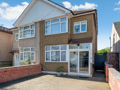 3 Bed Semi-Detached House, The Drive, TW14