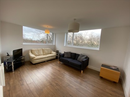 3 Bed Flat, Mere Bank, L17