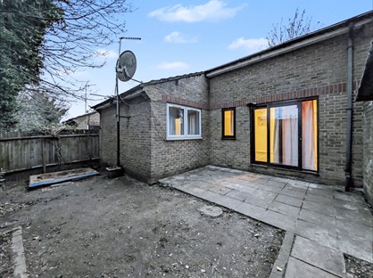 1 Bed Bungalow, Cedar Place, SE7