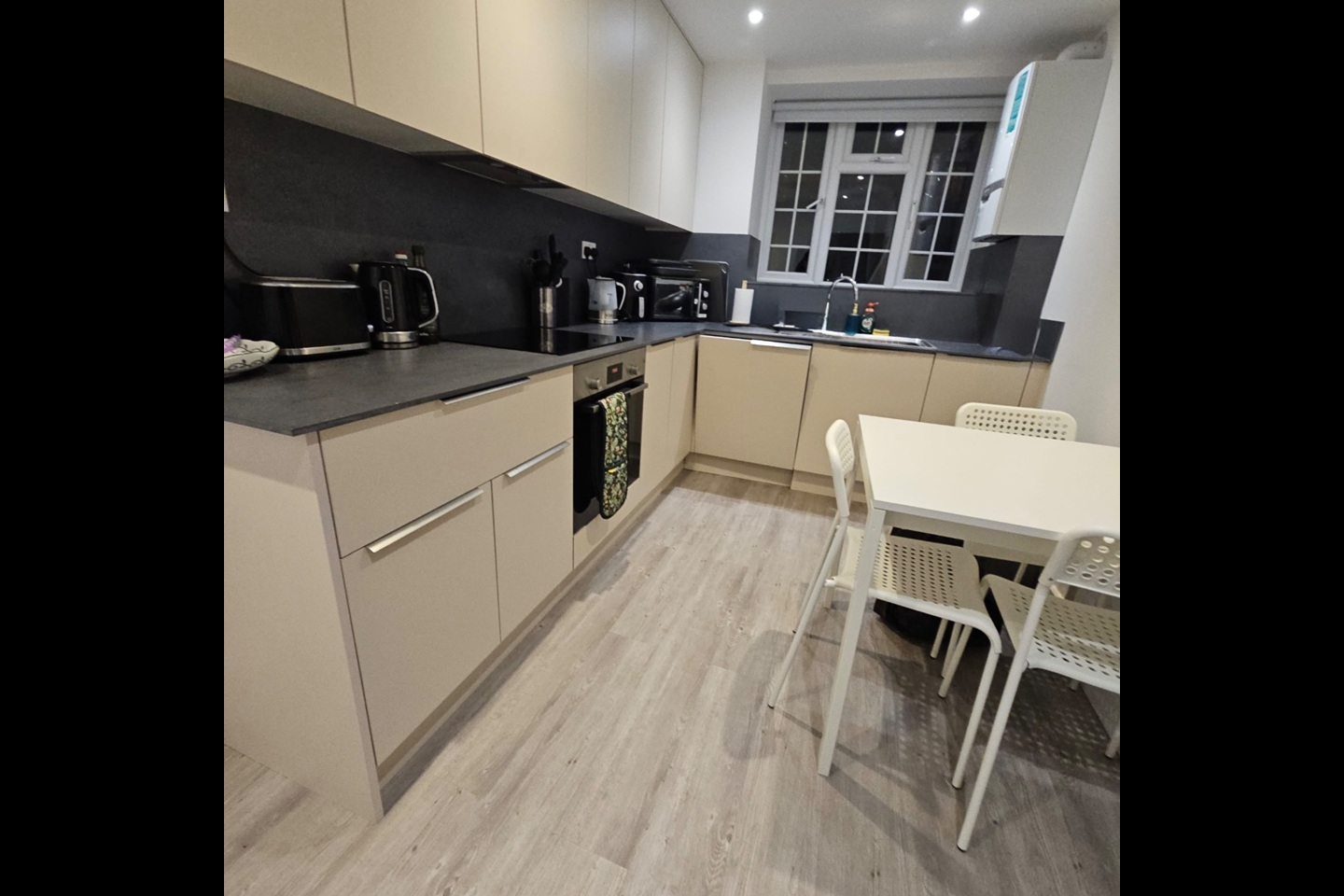 Additional image 4 of Room in a Shared Flat, Warwick House, NW3, N1 7GU