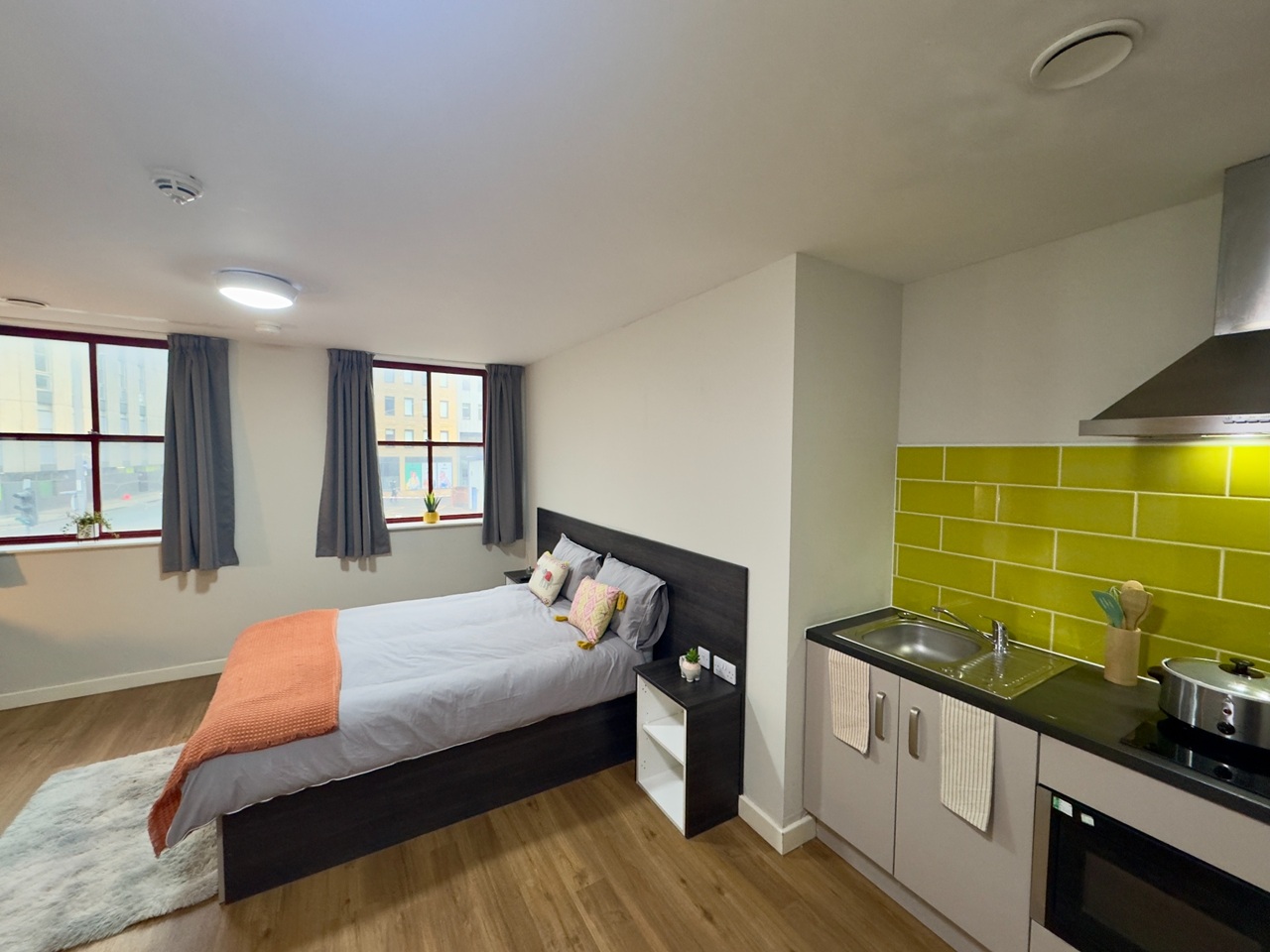 Additional image 2 of Studio Flat, Glasshouse St, NG1, N1 7GU