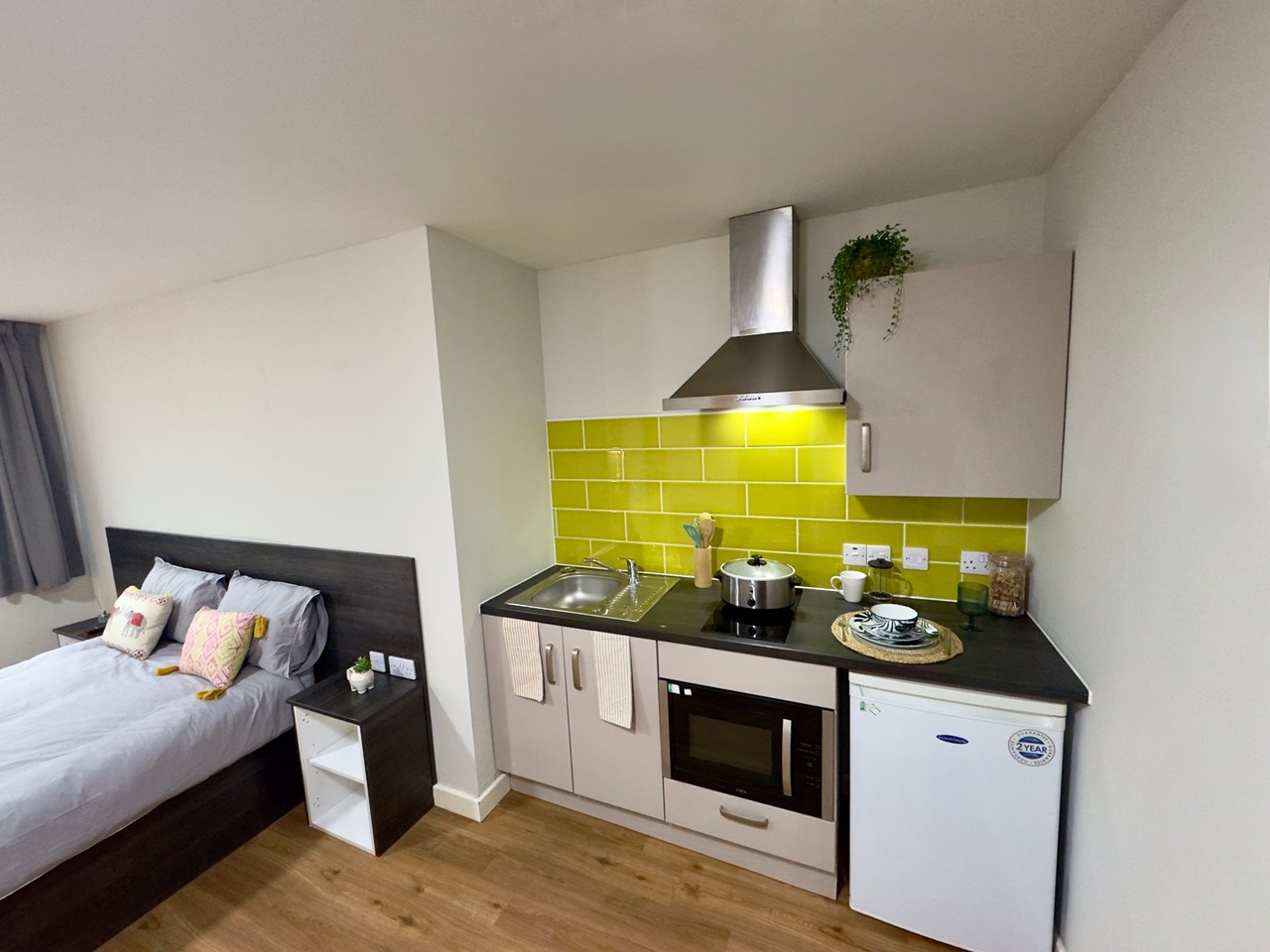 Additional image 3 of Studio Flat, Glasshouse St, NG1, N1 7GU