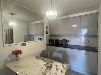 Room in a Shared Flat, Whitton Avenue East, UB6