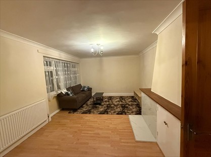 1 Bed Flat, Lee Walk, SS16