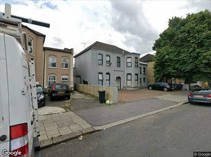 Room in a Shared House, Aldborough Road, IG3