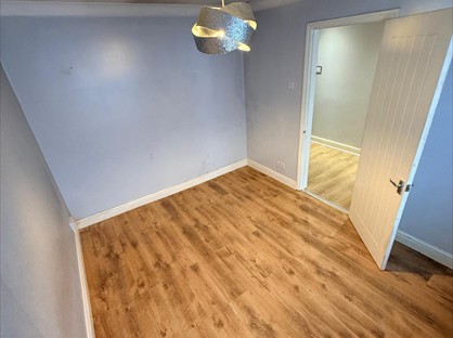 2 Bed Flat, West Beech Avenue, SS11