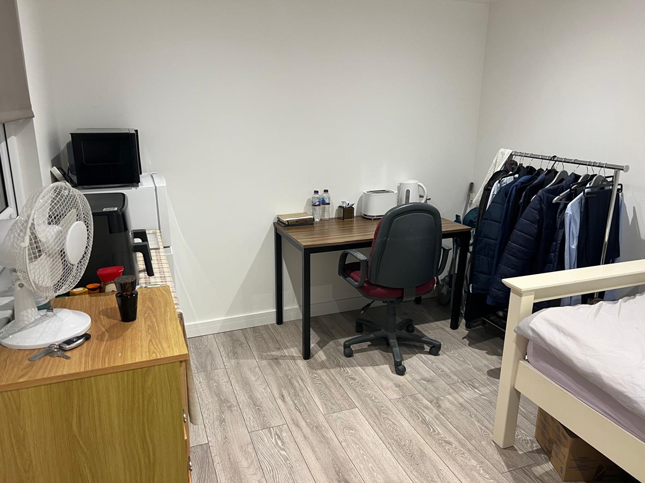 Additional image 7 of Studio Flat, Wolsey Way, CB1, N1 7GU