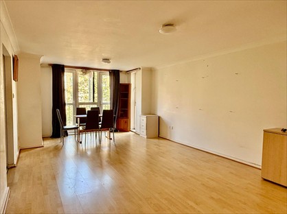 3 Bed Flat, Leicester Court, W9