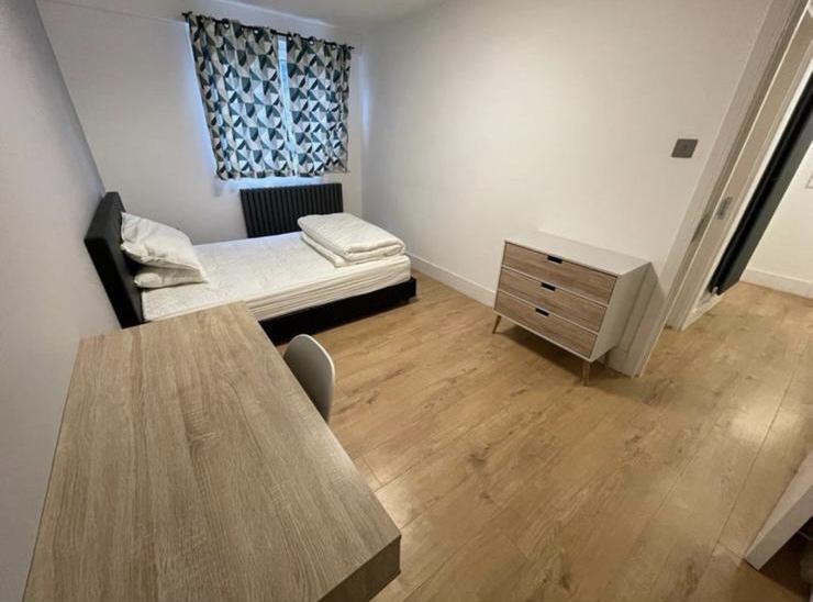London - Room in a Shared Flat, Harkness House, E1 - To Rent Now for £ ...