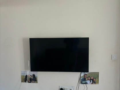 3 Bed Semi-Detached House, Bradfield Gardens, LS27