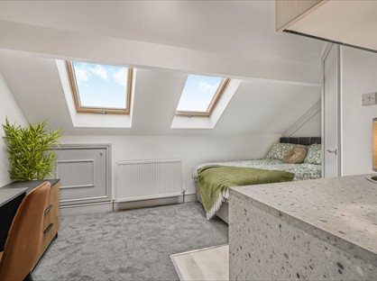 Room in a Shared House, Buckley St, SK5