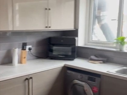 4 Bed Maisonette, Middle Field, HP22