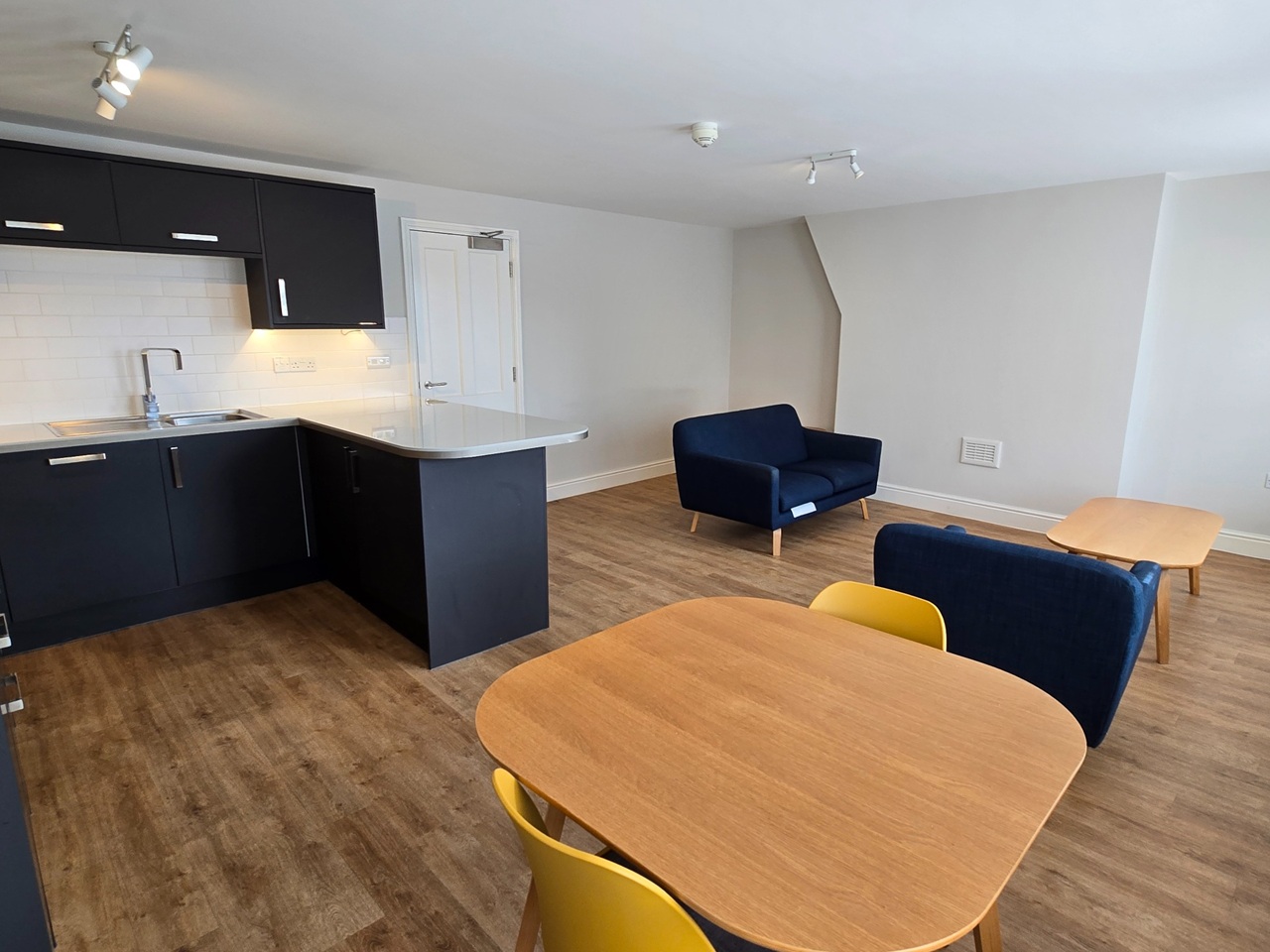 Additional image 4 of 1 Bed Flat, Station Road, CB1, N1 7GU