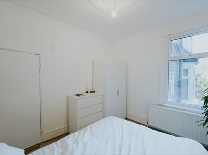 Room in a Shared House, Alloa Road, SE8
