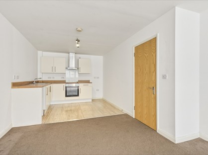 1 Bed Flat, Chatham, ME4