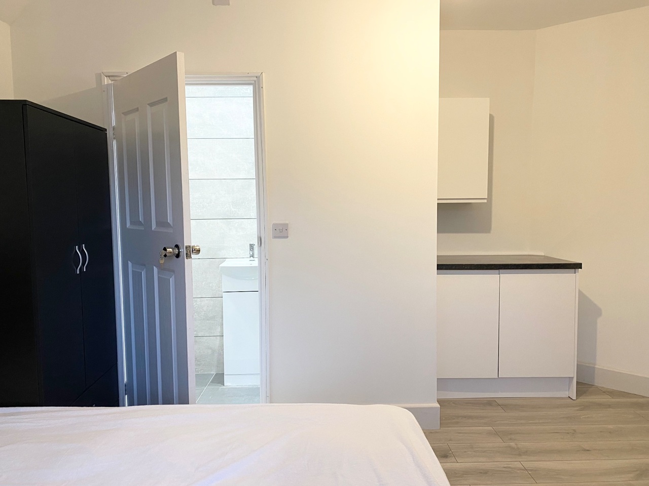 Additional image 2 of Room in a Shared House, Newlands Avenue, SO15, N1 7GU