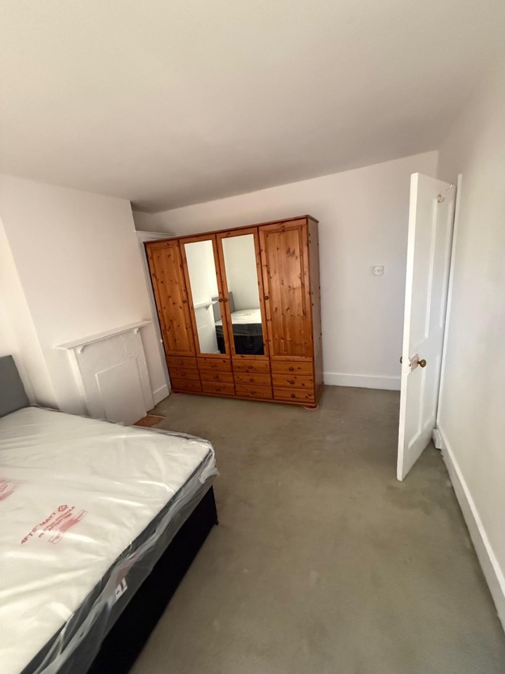 Additional image 32 of Room in a Shared House, Knighton Road, SO19, N1 7GU