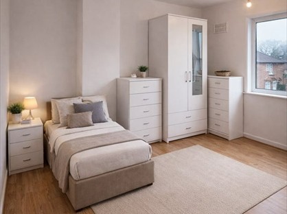 Room in a Shared House, Thursley Road, SE9