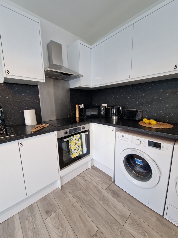 Additional image 8 of Room in a Shared House, City Road, S2, N1 7GU