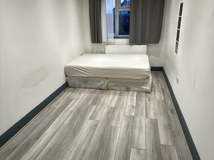 Room in a Shared House, Eltham Palace Road, SE9