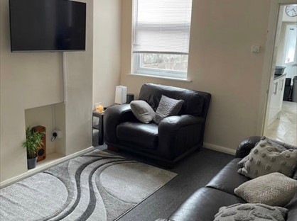 Room in a Shared House, Warrington Road, ST1
