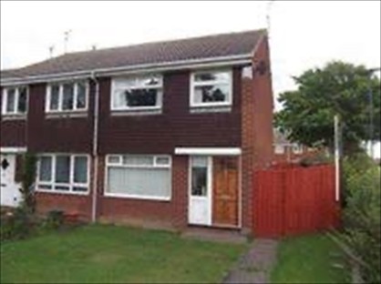 3 Bed End Terrace, Brunton Walk, NE3