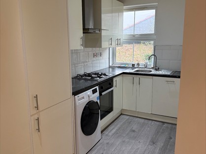 3 Bed Maisonette, St. Stephens Road, UB7
