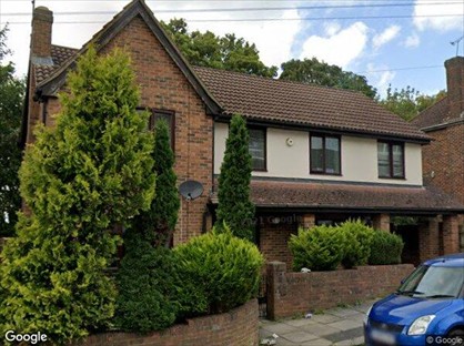 4 Bed Detached House, Pomfret Avenue, LU2