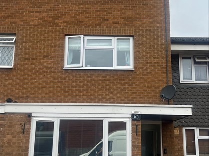 Studio Flat, Hendren Close, UB6