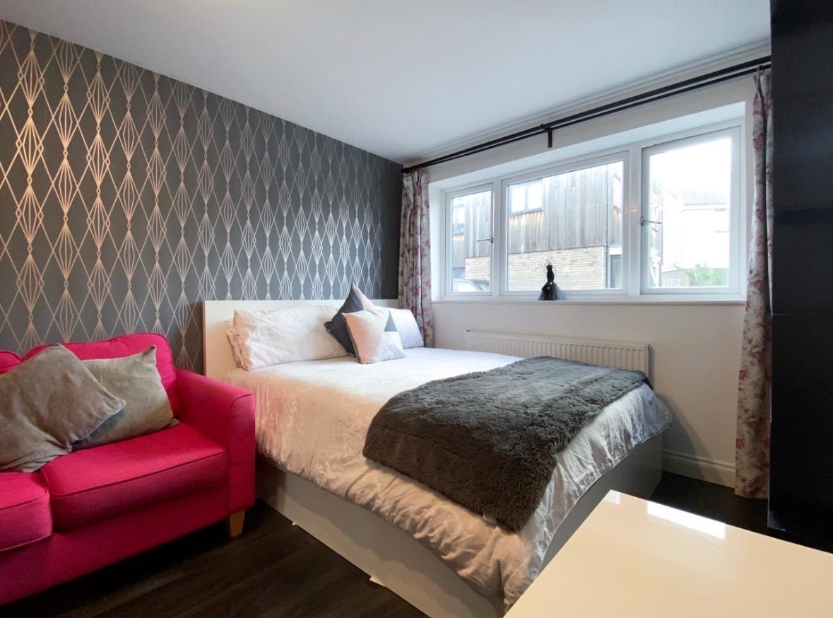 Additional image 10 of Studio Flat, Rosehip Road, CB4, N1 7GU