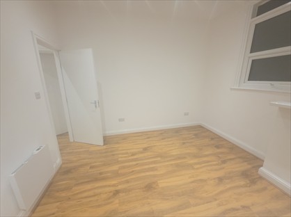 2 Bed Flat, Watford, WD17