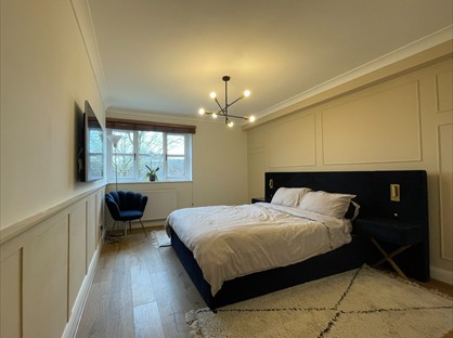 2 Bed Flat, Thicket Road, SM1