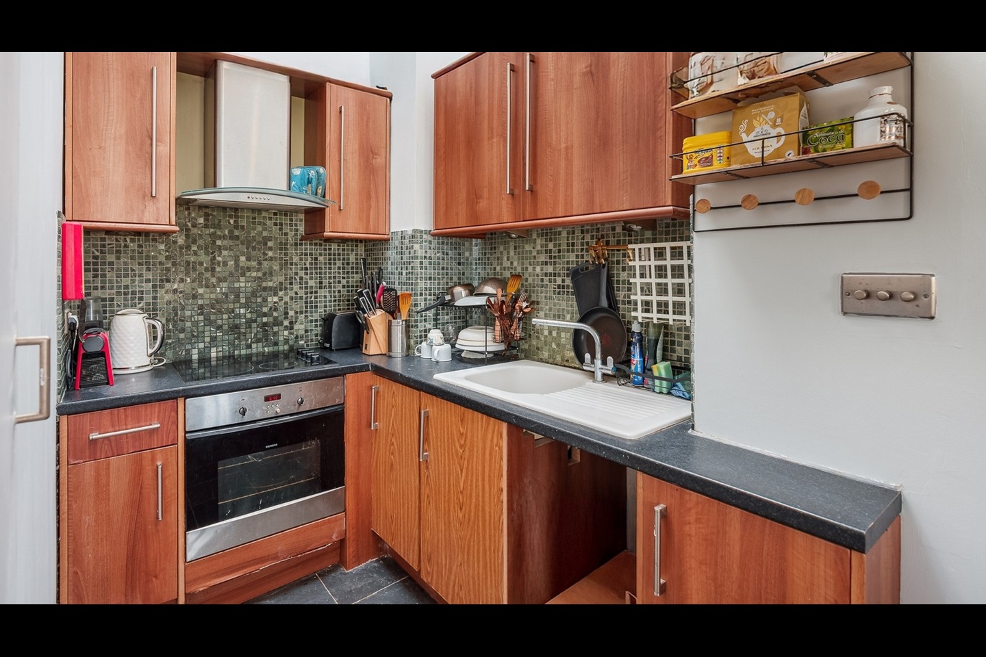 Additional image 6 of 2 Bed Flat, Brunswick Square, BN3, N1 7GU