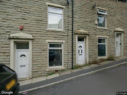 3 Bed Terraced House, Regent St, OL13