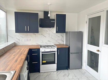 3 Bed Terraced House, Ringwood Avenue, CR0