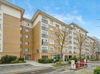Room in a Shared Flat, Susan Constant Court, E14