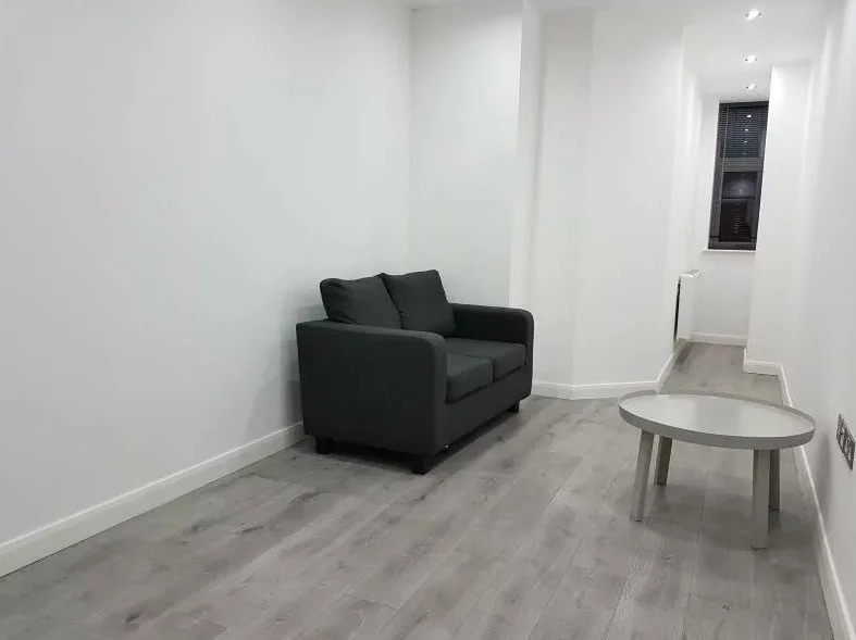 1 Bed Flat, Equinox, LE1 photo 2